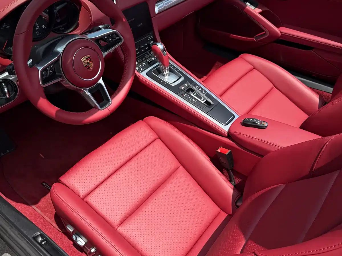Porsche 718 2022 Boxster 2.0T фото 6