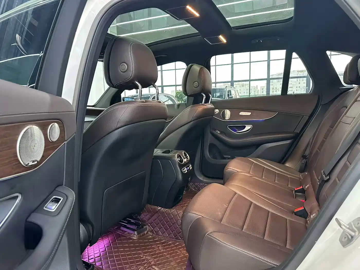 Mercedes-Benz GLC 2021 GLC 300 L 4MATIC Sporty фото 4