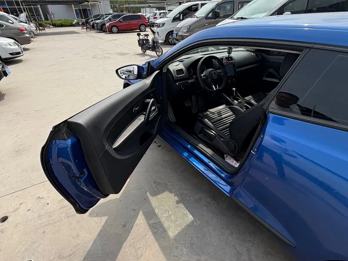 Volkswagen Scirocco 2011 1.4TSI Single Turbo Style Edition фото 8