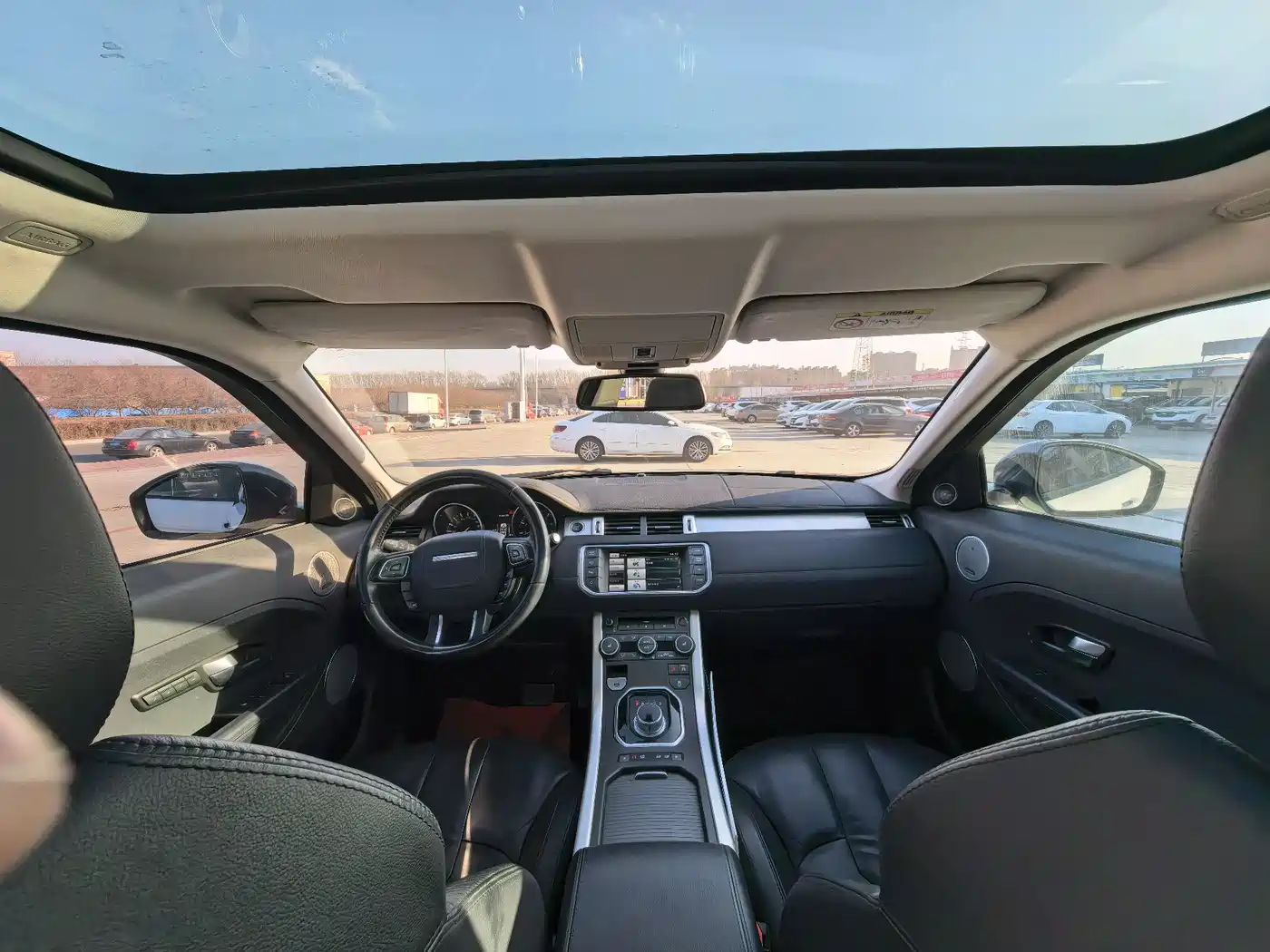 Land Rover Range Rover Evoque (Import) 2014 2.0T 5-door Brilliance Premium фото 4