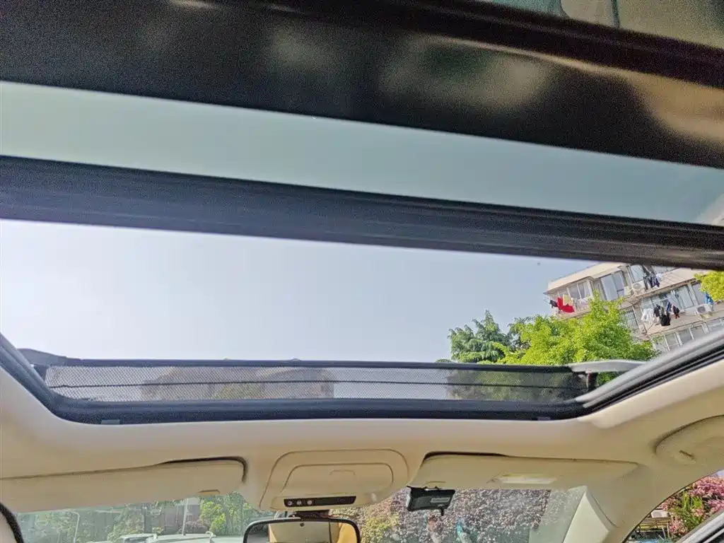 Cadillac XT5 2016 25T Luxury Model фото 13