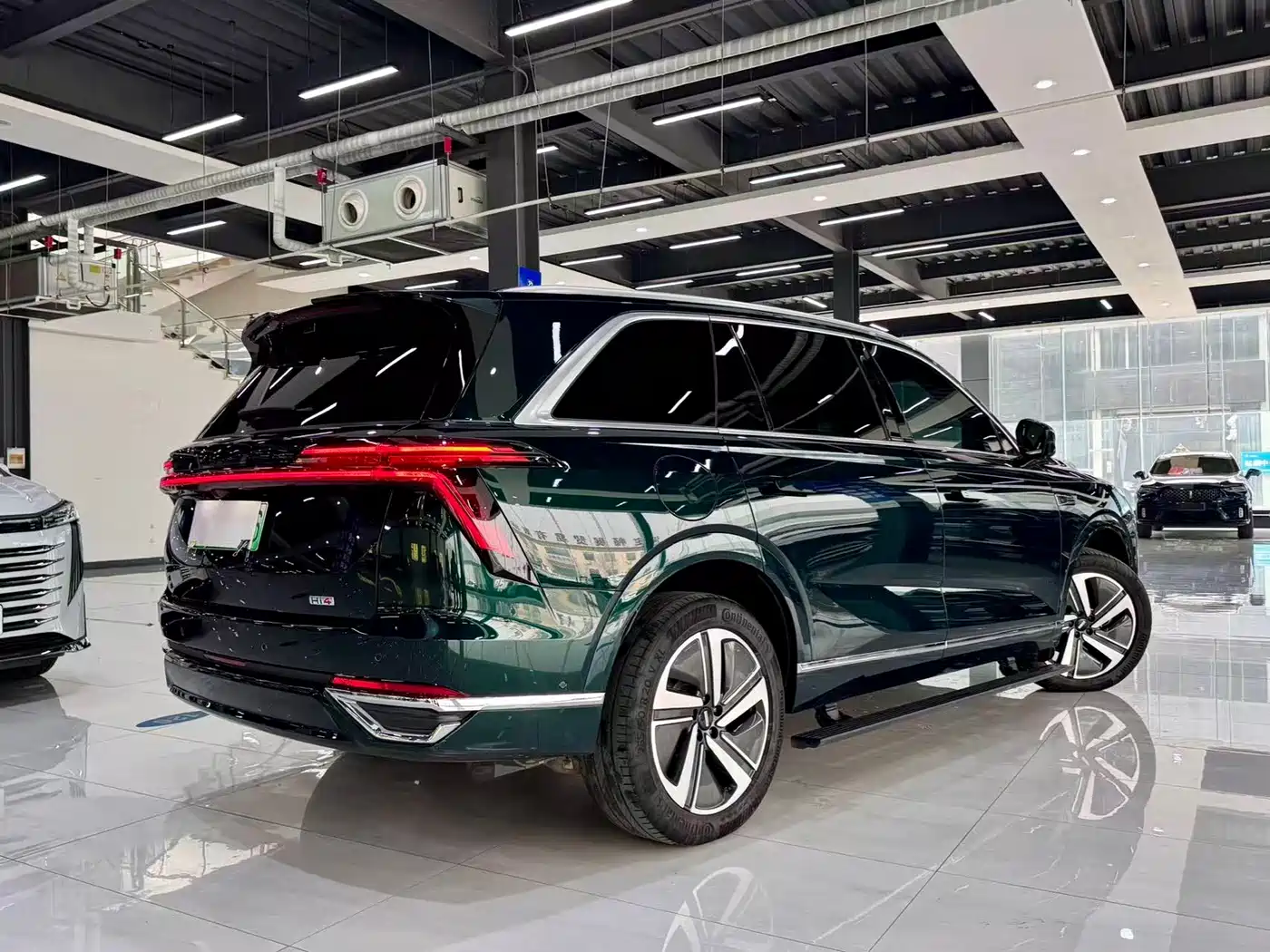 WEI PAI WEI BRAND BLUE MOUNTAIN