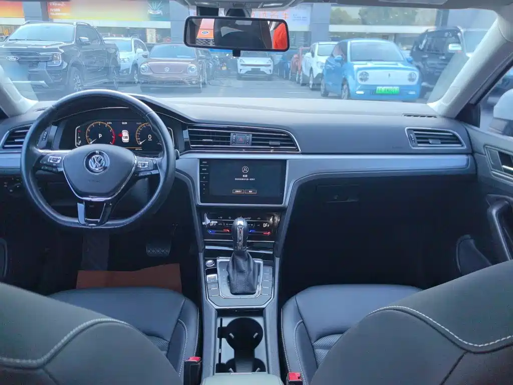 Volkswagen Lamando, миниатюра 12