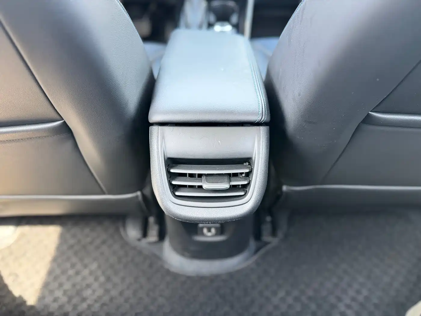 Buick Velite 6 2019 Connected Smart Edition фото 30