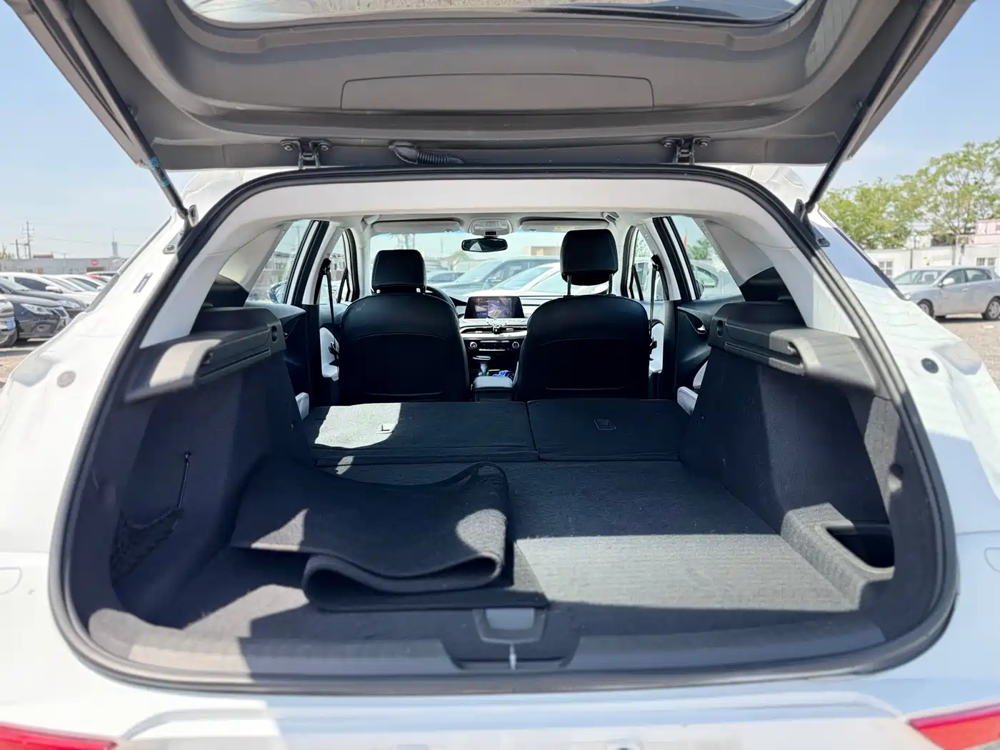 Buick Velite 6 2019 Connected Smart Edition фото 37