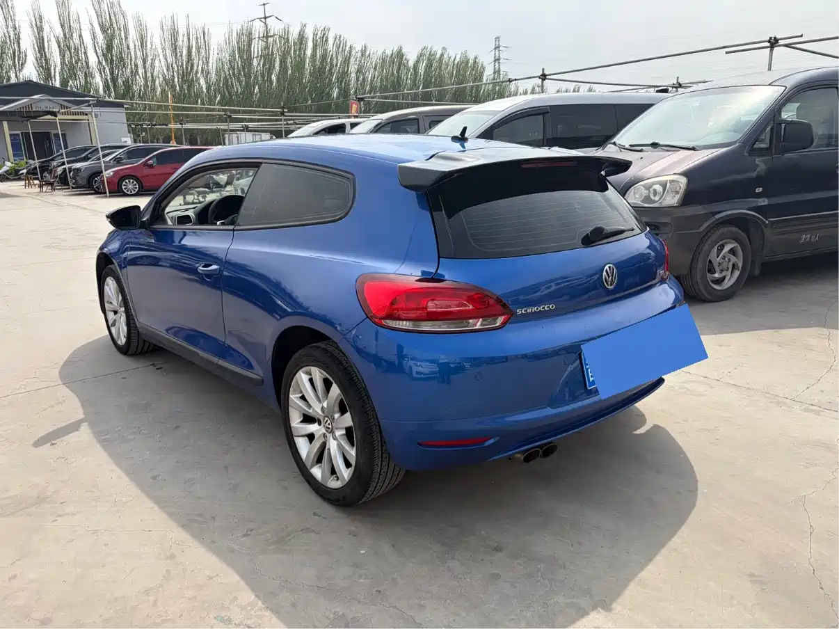 Volkswagen Scirocco 2011 1.4TSI Single Turbo Style Edition фото 5
