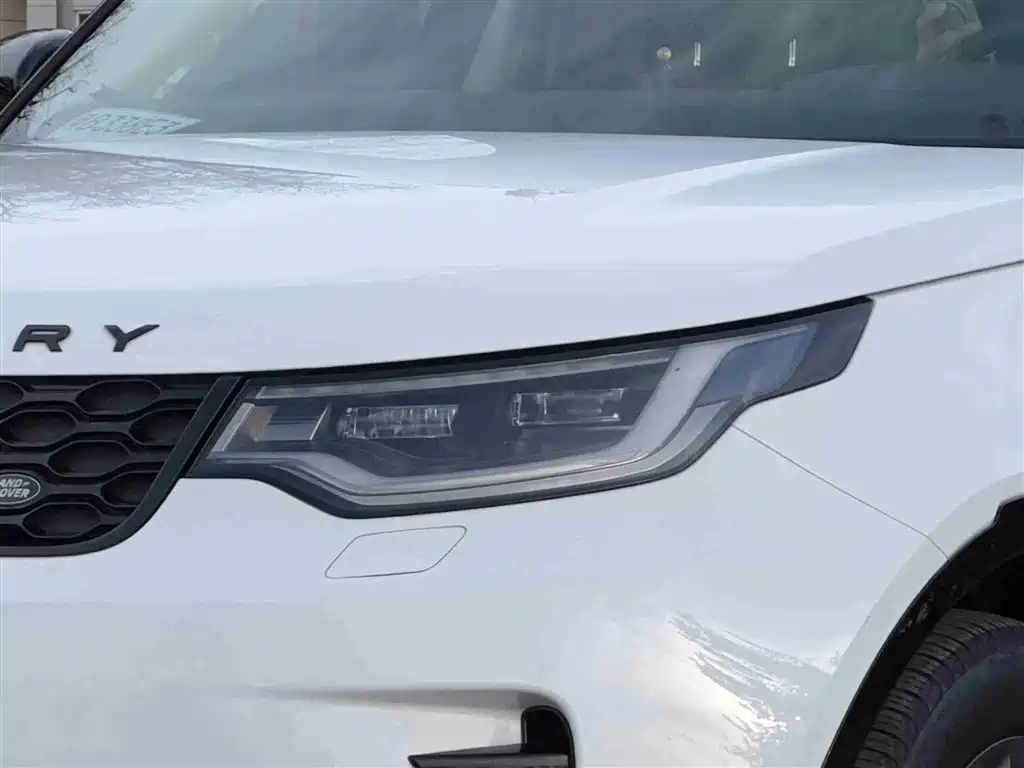 Land Rover Discovery 2023 Facelift 360PS R-Dynamic S фото 3