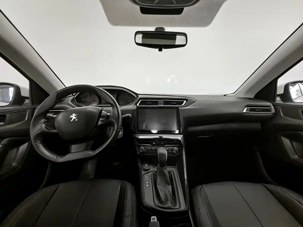 صورة 5 - Peugeot 308