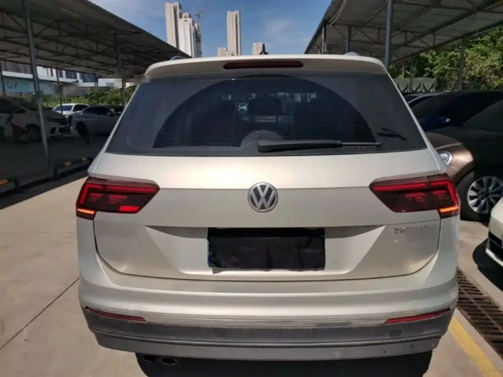 Volkswagen Tiguan L 2017 330TSI Automatic 2WD Flagship Edition фото 6