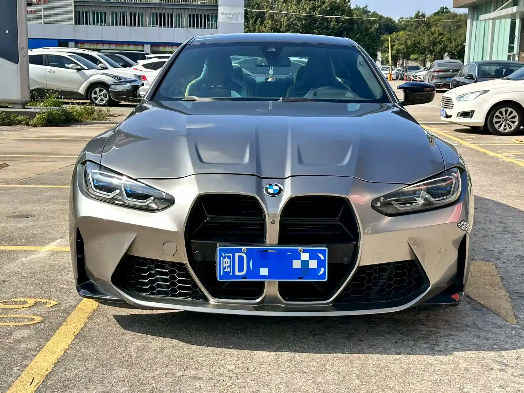 Photo 2 - BMW M4