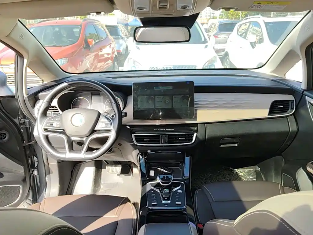 BYD Song MAX New Energy 2023 2022 DM-i 105KM Flagship Model