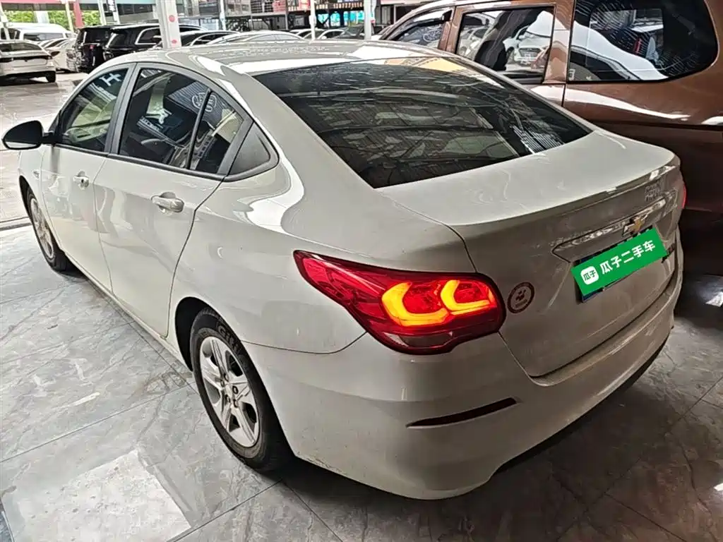 Chevrolet Cavalier 2019 320 Auto Sunroof Enjoyment Edition фото 5