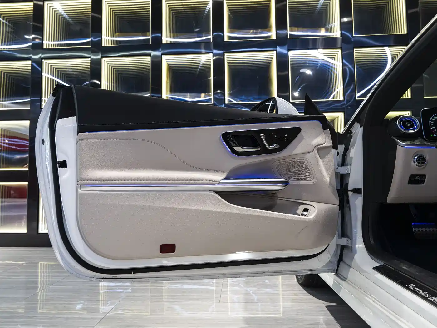 Mercedes-Benz CLE 2024 CLE 260 Coupe фото 11