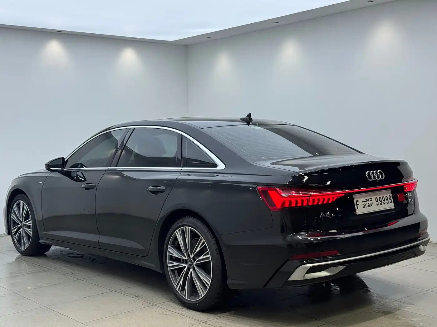 Audi A6L 2024 45 TFSI quattro Premium Dynamic фото 10