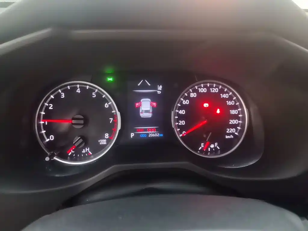 Toyota RAV4 2025 2024 2.0L CVT FWD Urban Edition