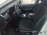 Photo 15 - Toyota RAV4