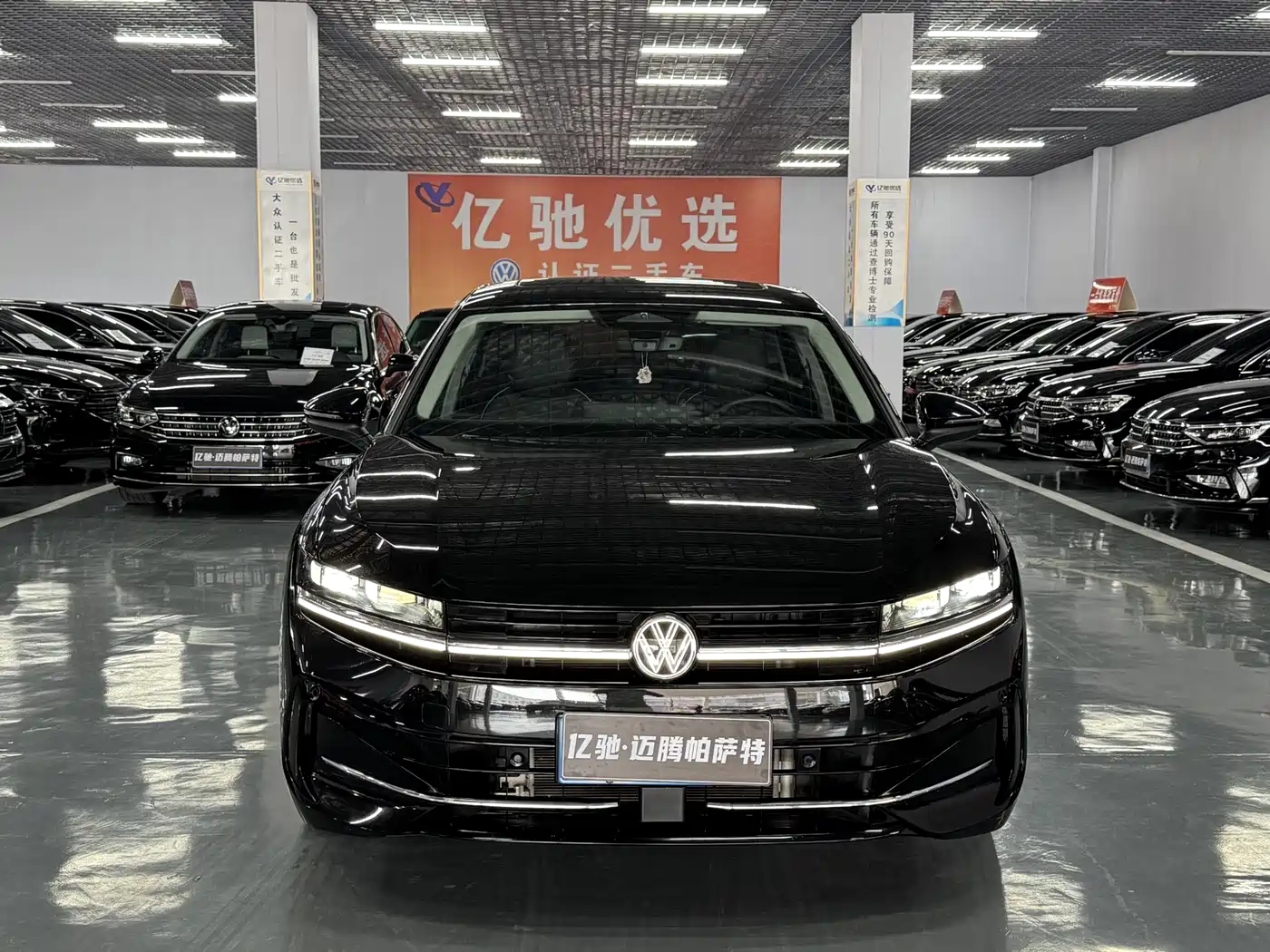 Volkswagen Magotan 2024 380TSI DSG Luxury Edition (Daimai Package) фото 2