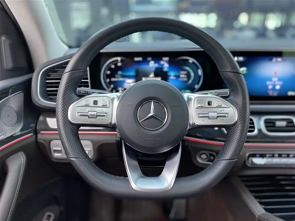 Mercedes-Benz GLS 2023 Facelift GLS 450 4MATIC Fashion фото 14