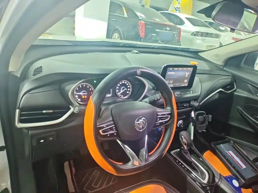 Buick Encore 2022 2021 332T CVT Elite