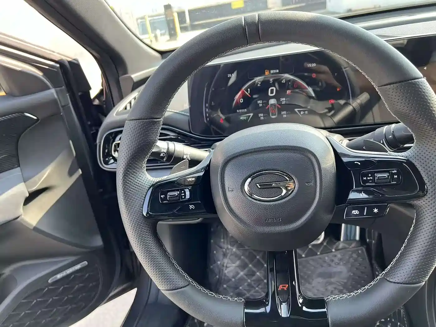 GAC Trumpchi Trumpchi Emkoo 2023 400T Auto R MAX фото 14
