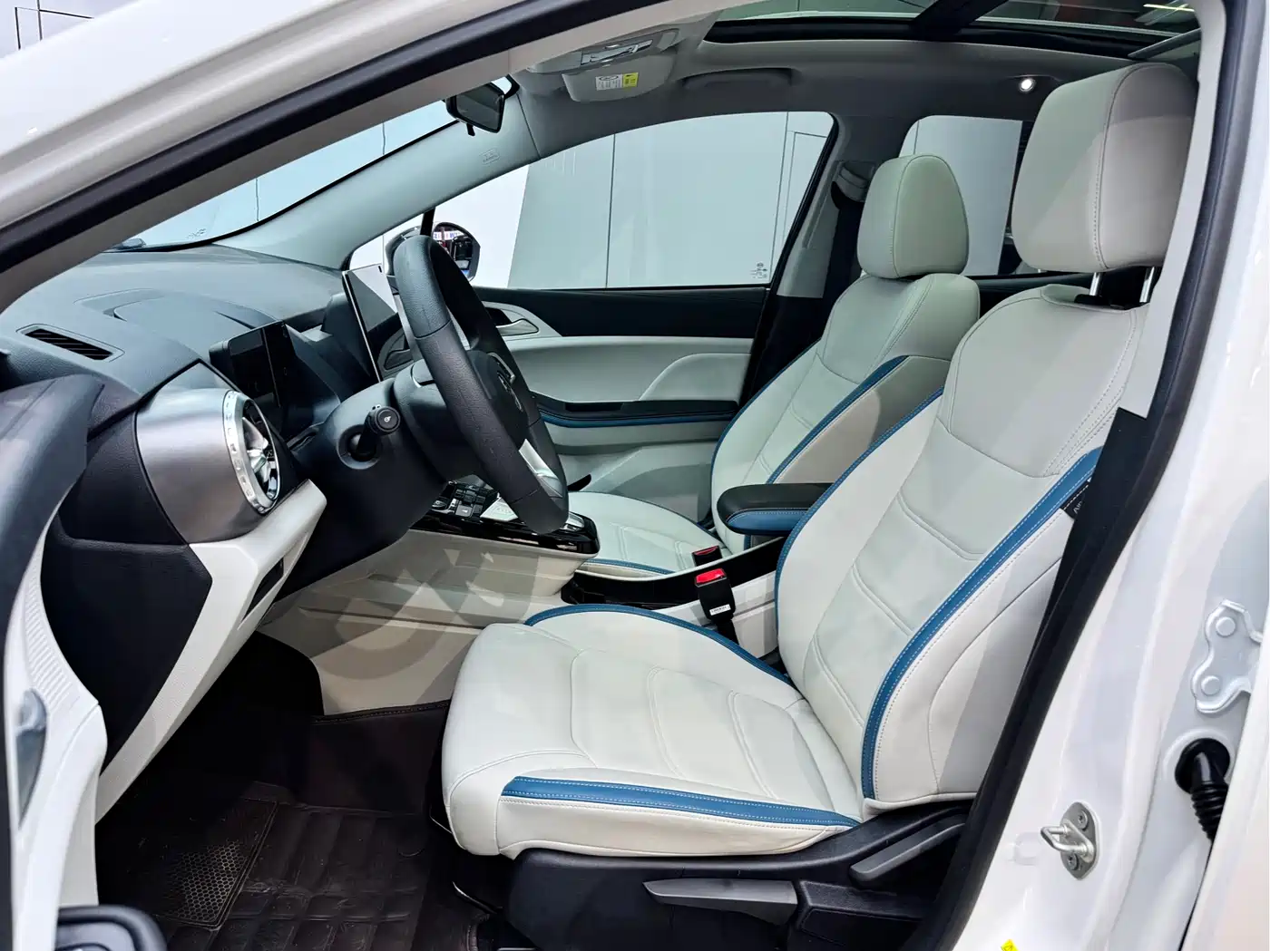 BYD Yuan Pro 2023 401KM Premium фото 9