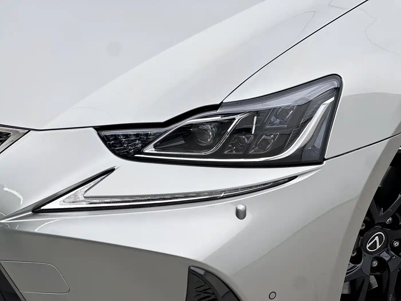 Lexus IS 2017 300 F SPORT фото 15