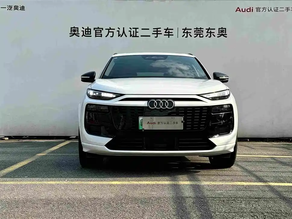 Фото 2 - Audi Q6L e-tron