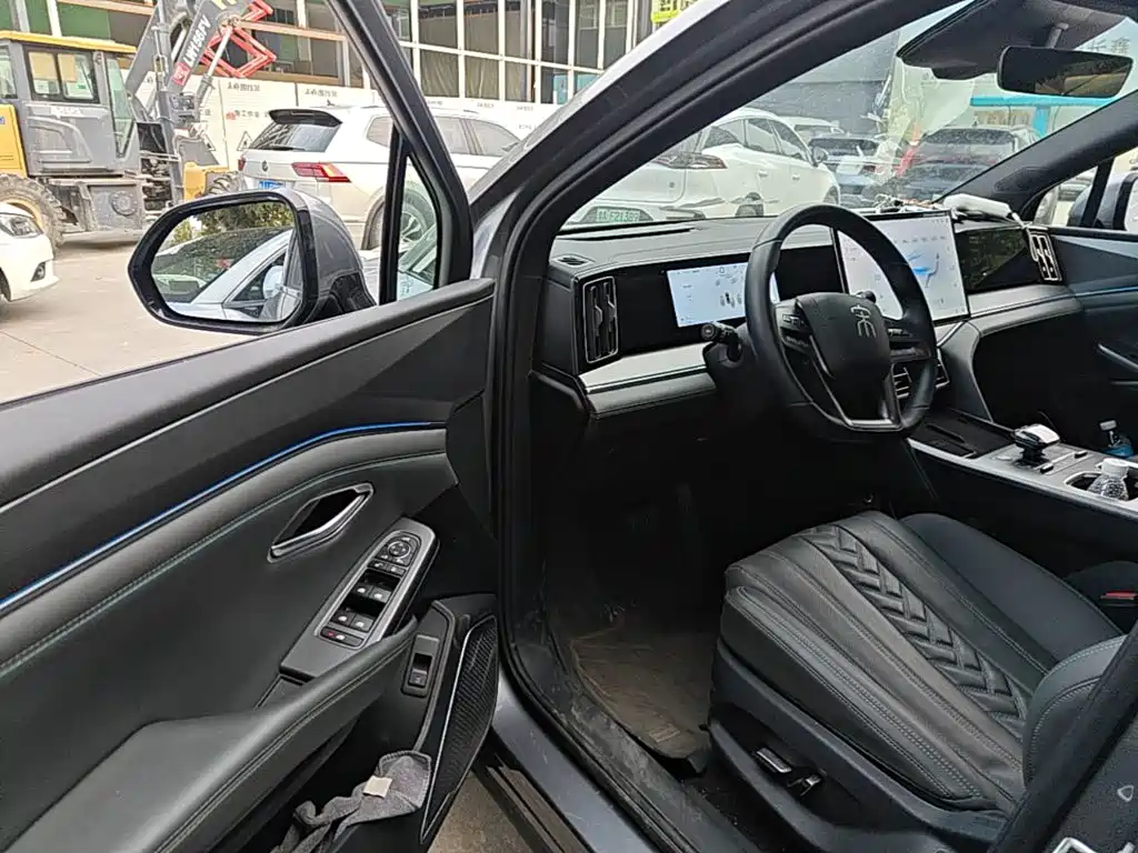 BYD Song L DM-i 2025 2025 Smart Drive Edition 112km Surpassing