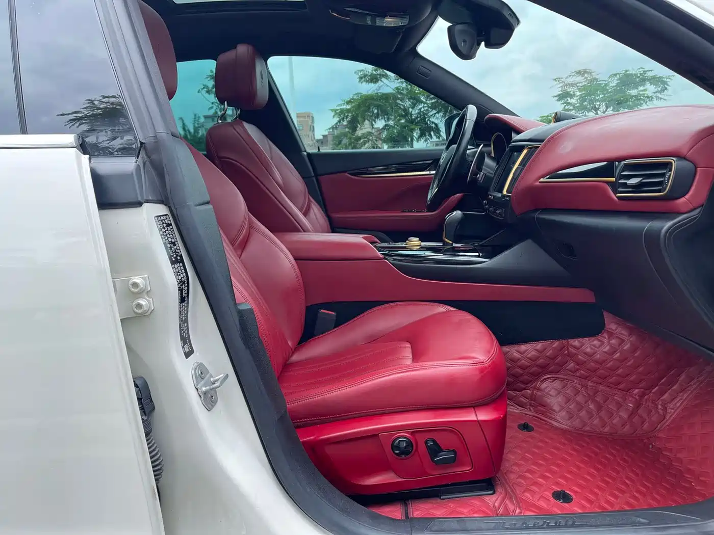 Maserati Levante 2017 2016 3.0T Standard