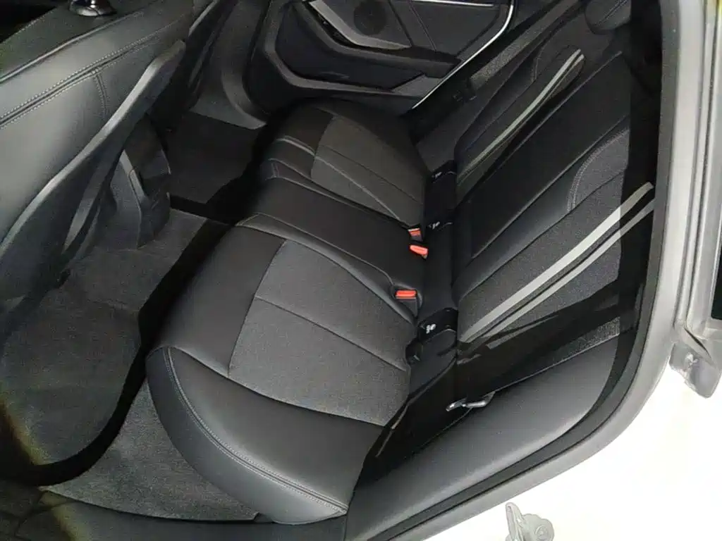 BMW 2 Series (Import) 2025 2023 225i 4-Door Coupe M Sport Package