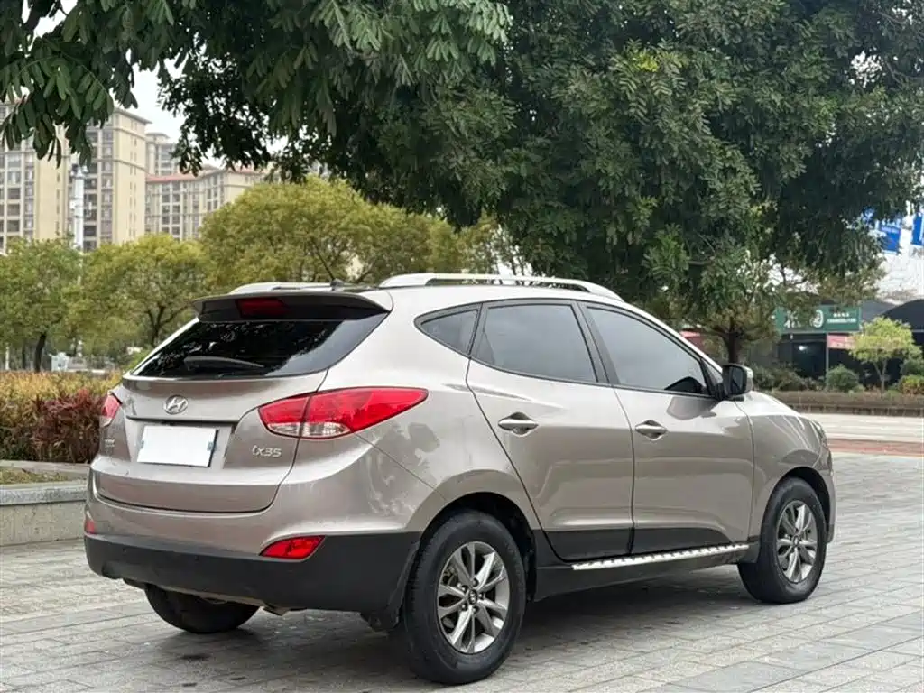 Hyundai Beijing Hyundai ix35 2015 2.0L Automatic 2WD Comfort China V фото 9