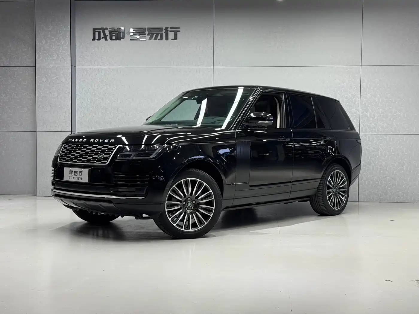 Land Rover Range Rover 2022 3.0 L6 360PS Heritage Edition