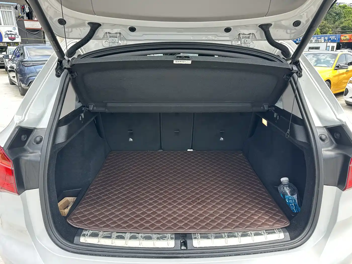 BMW X1 2019 sDrive20Li Leading Model фото 15