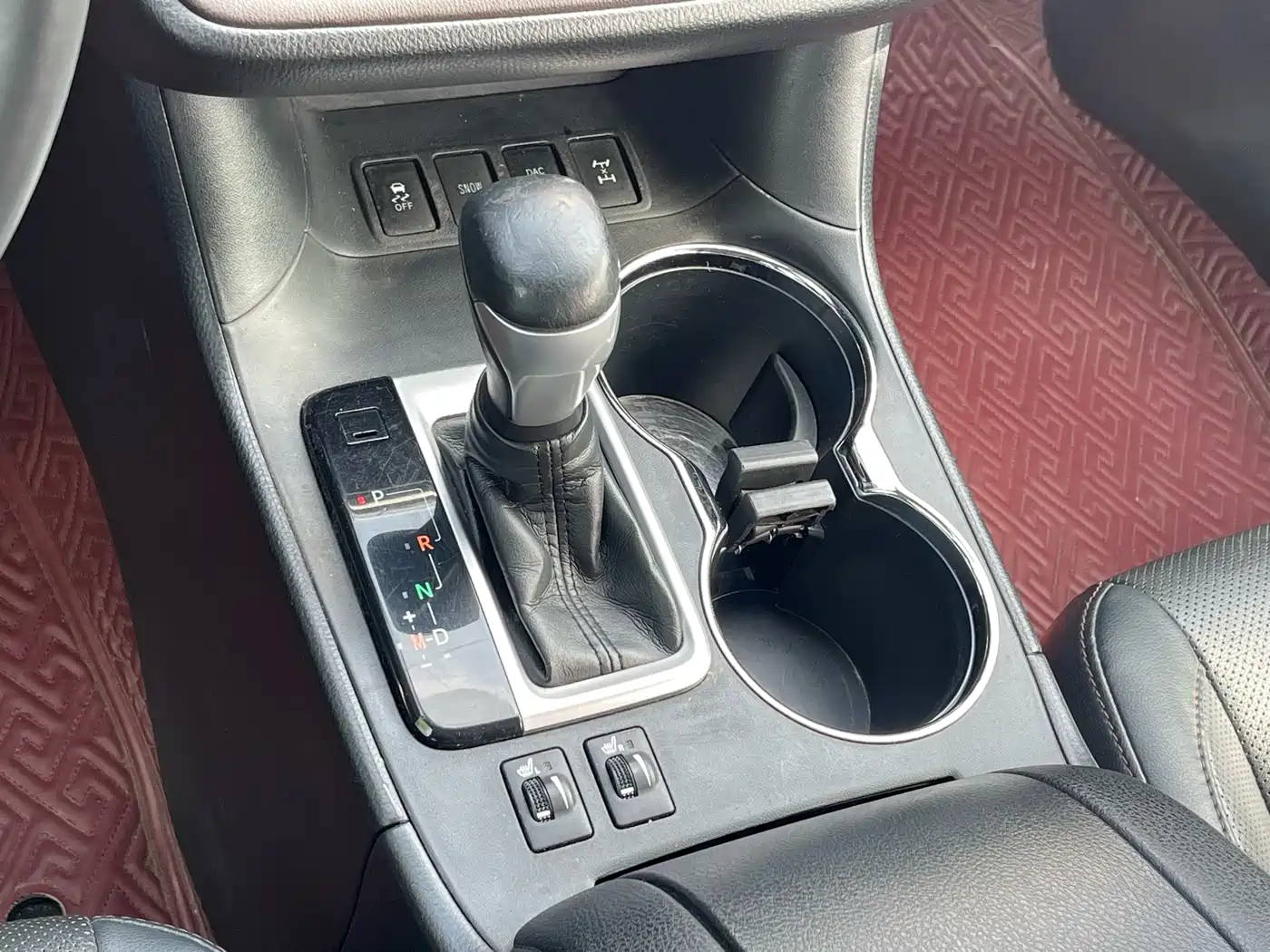 Toyota Highlander 2018 2.0T 4WD Luxury 7-seater (China V) фото 20