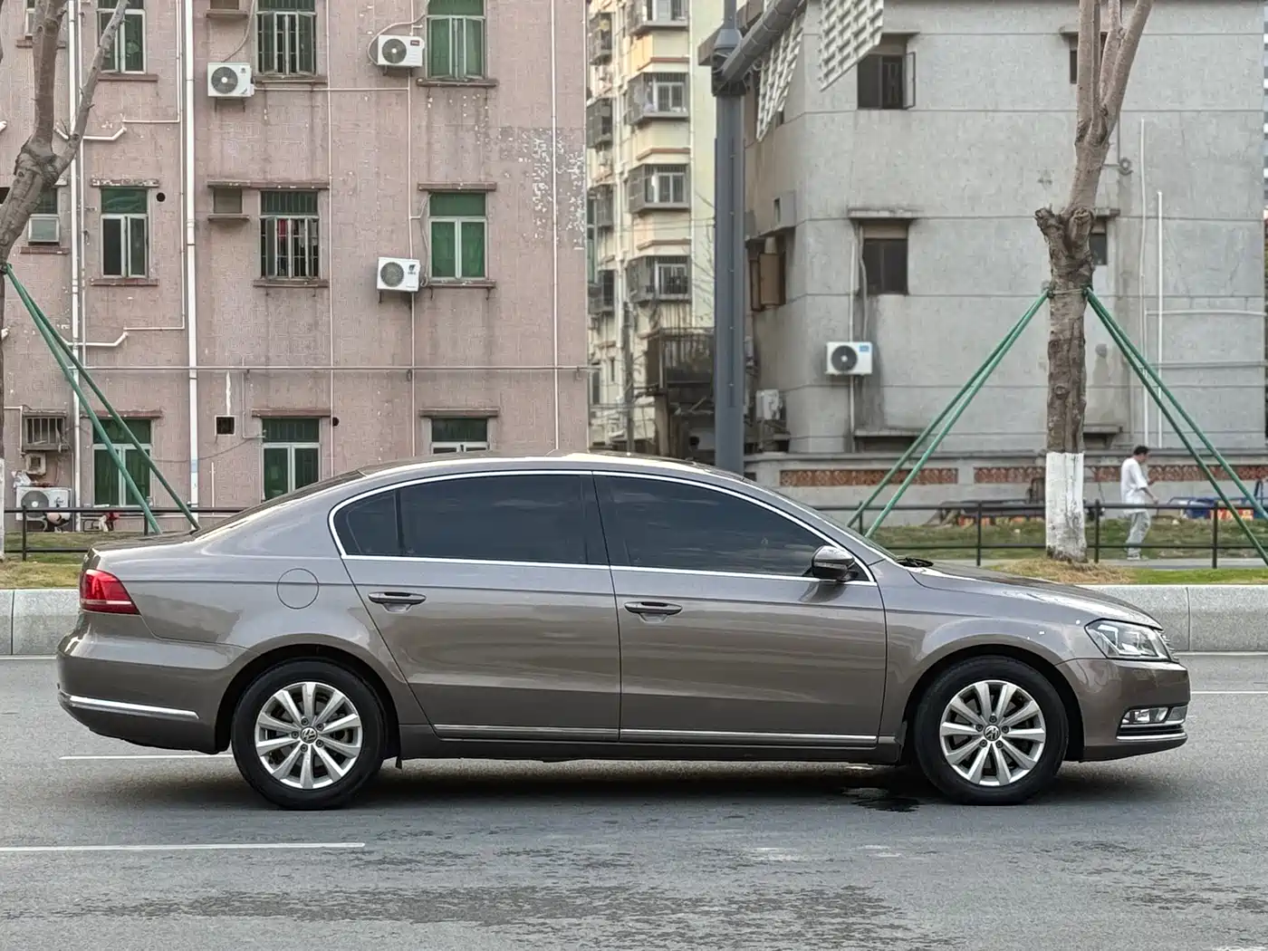Volkswagen Magotan 2015 1.8TSI Luxury фото 4