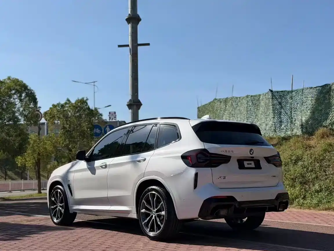 BMW X3 2023 xDrive30i Leading M Night Package фото 3