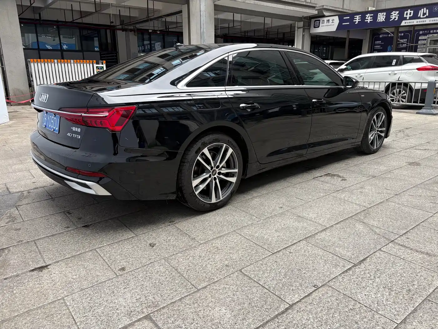 Audi A6L 2023 40 TFSI Luxury Dynamic фото 9