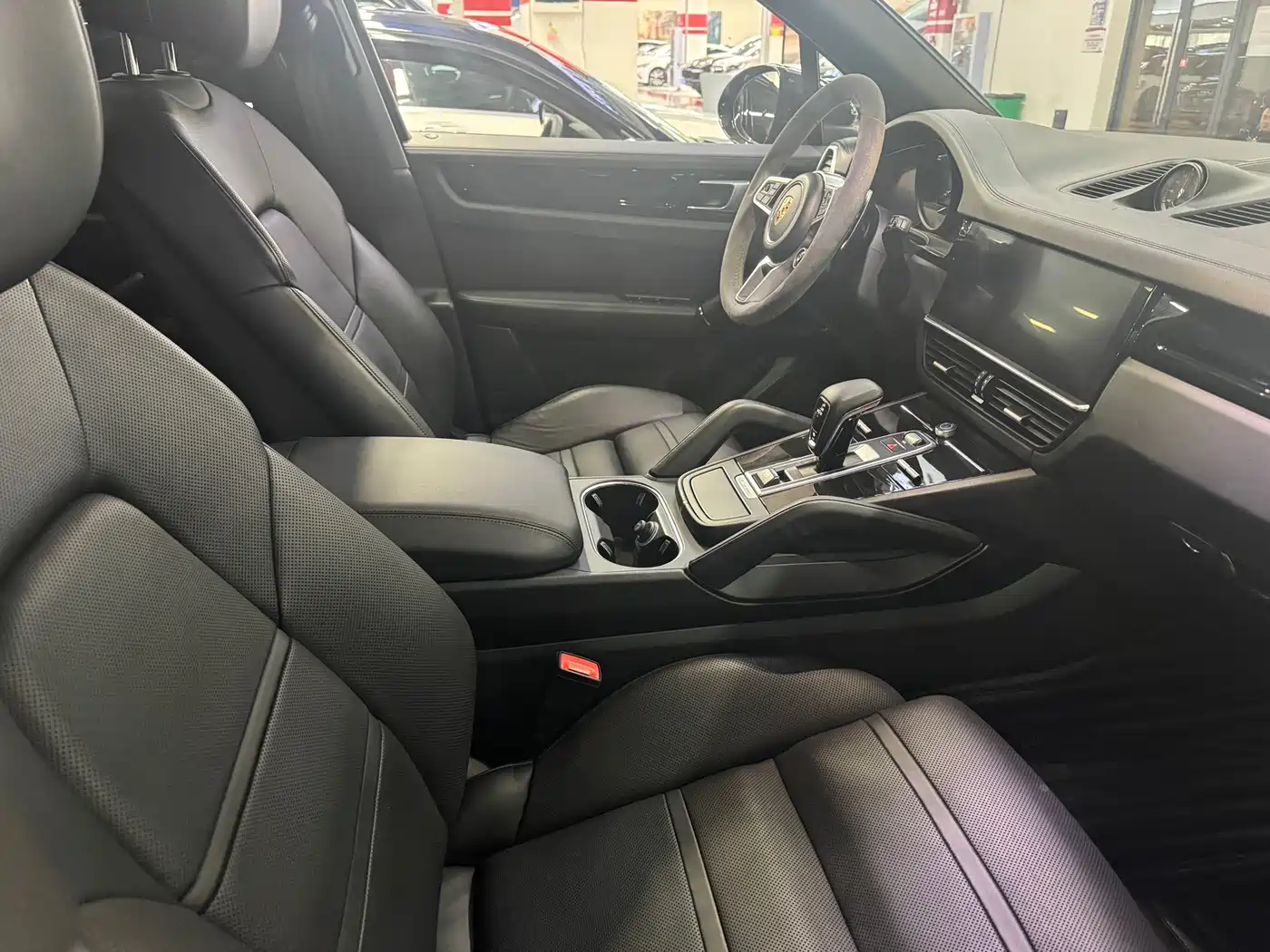 Porsche Cayenne 2019 Cayenne 3.0T фото 9