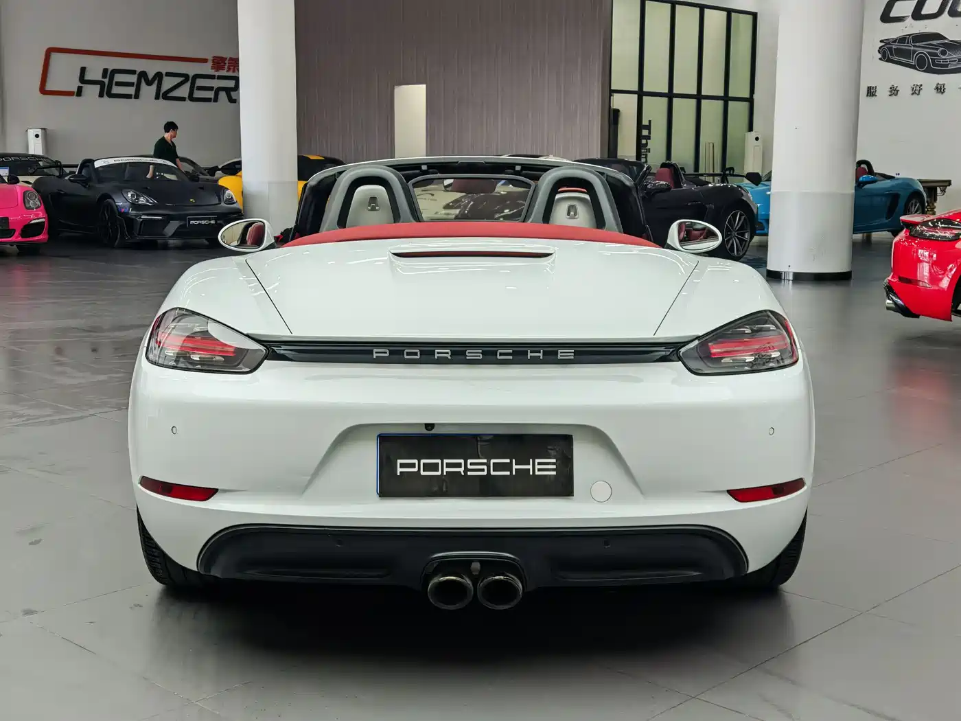 Porsche 718 2018 Boxster 2.0T фото 8