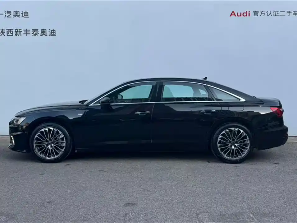 Audi A6L New Energy 2020 55 TFSI e quattro фото 24