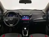 Фото 5 - Changan CS15