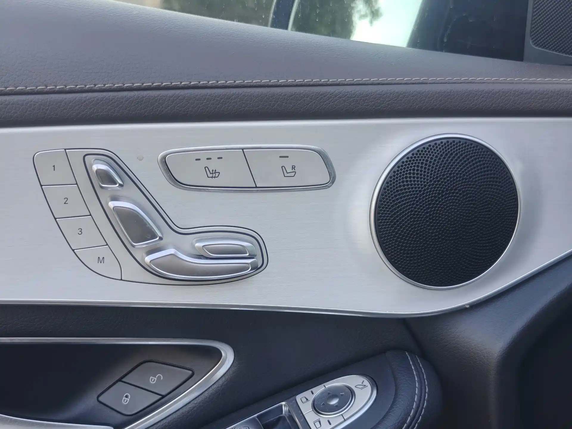 Фото 5 - Mercedes-Benz GLC