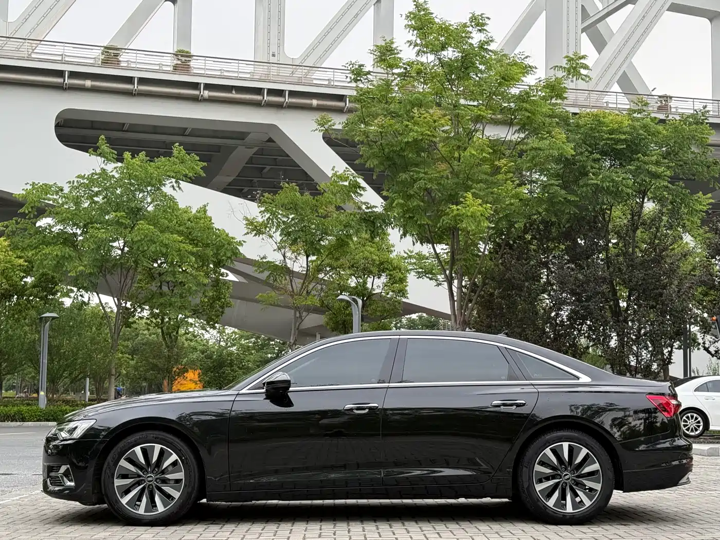 Audi A6L 2023 Facelift 45 TFSI Premium Dynamic фото 4