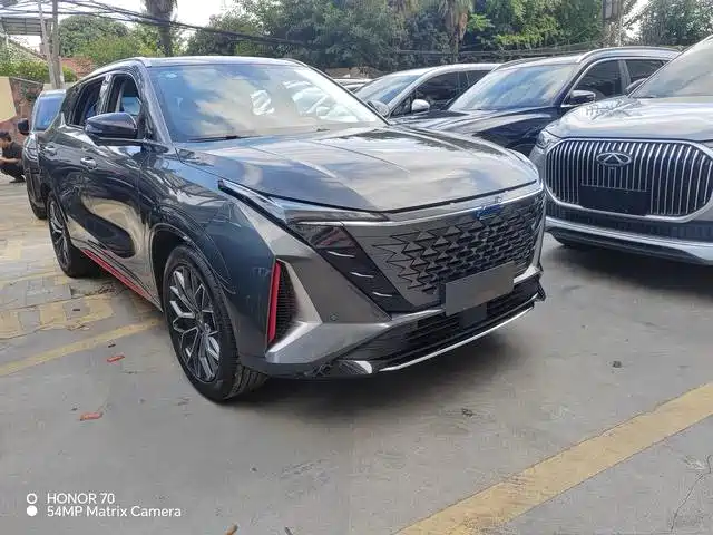 Changan Oshan Z6 2024 2023 Blue Whale 1.5T DCT Smart Leader