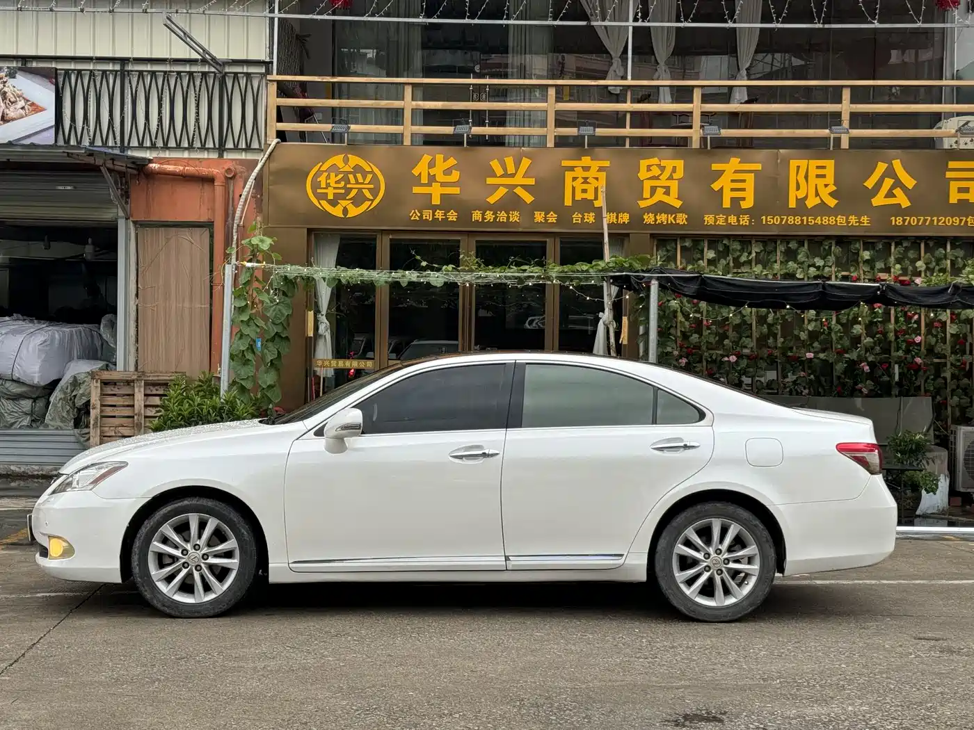 Lexus ES 2012 240 Special Limited Edition фото 3