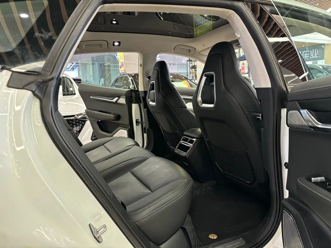 ZEEKR EXTREME KRYPTON 001