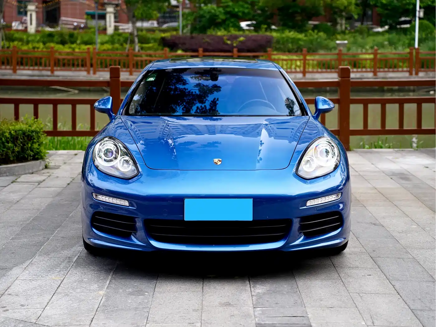 Porsche Panamera 2016 Panamera Executive Edition 3.0T фото 2
