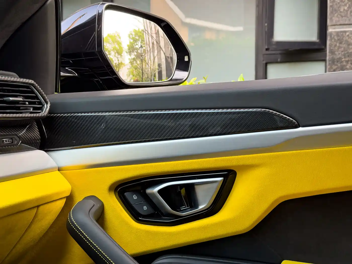 Lamborghini Urus 2018 4.0T V8 фото 14