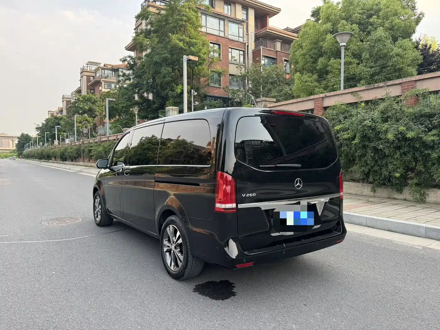 Mercedes-Benz V-Class 2018 2017 Model V 260 Pilot Edition