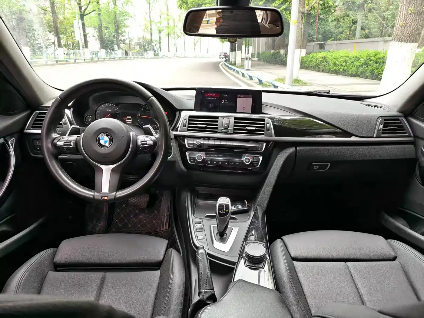 BMW 3 Series 2019 320Li M Luxury Package фото 5
